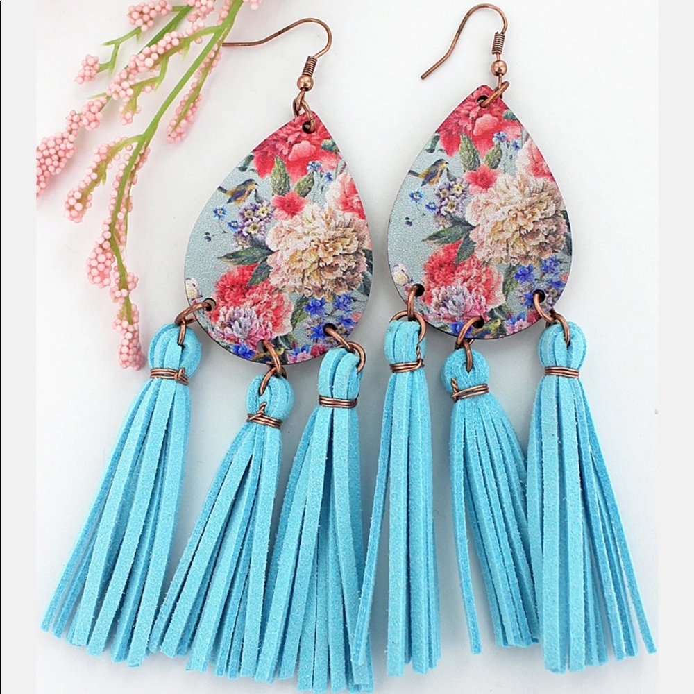 NWT SOUTHERN CHARM WOOD TEARDROP TASSEL  EARRINGS
